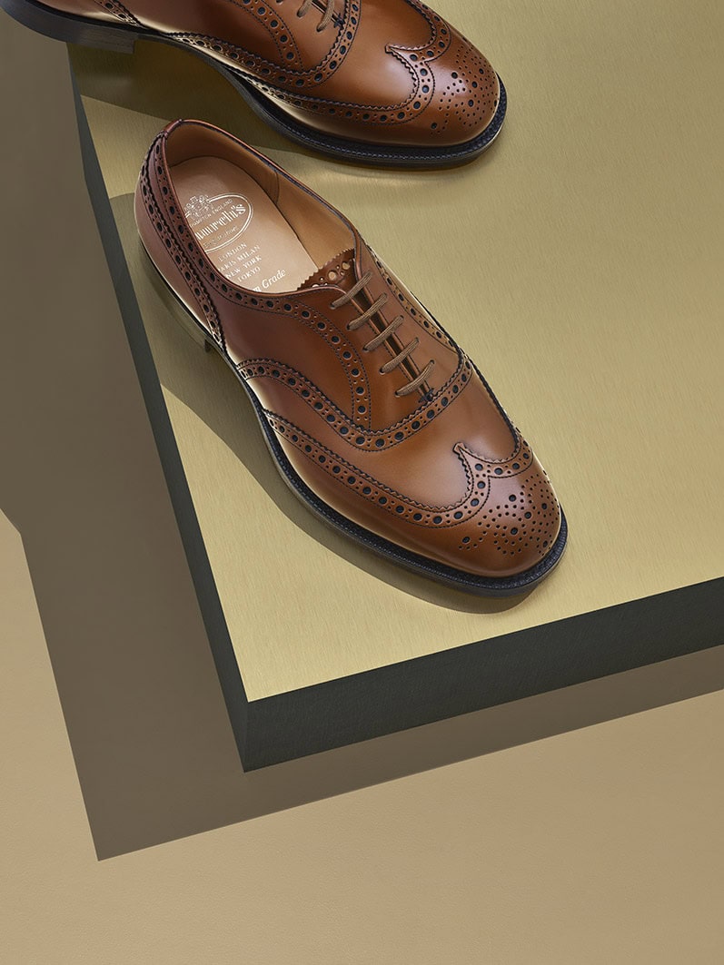 Footwear still-life retouching for Church's