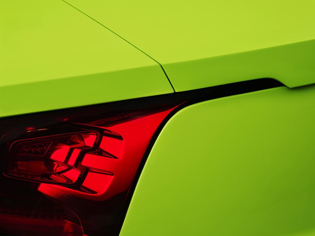 Automotive still-life retouching for Hyundai