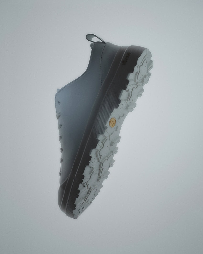 Product still-life retouching for VOR shoes